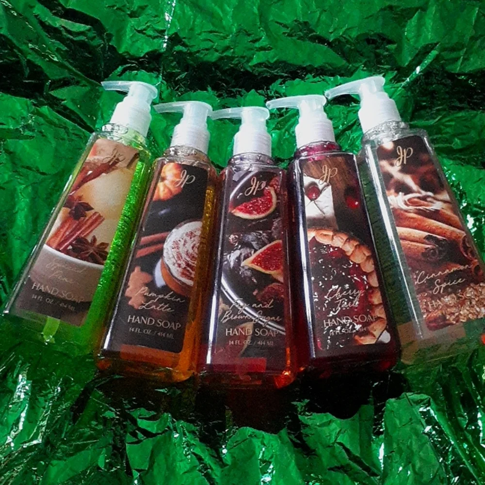 Holiday soap collection - Picture 1 of 1